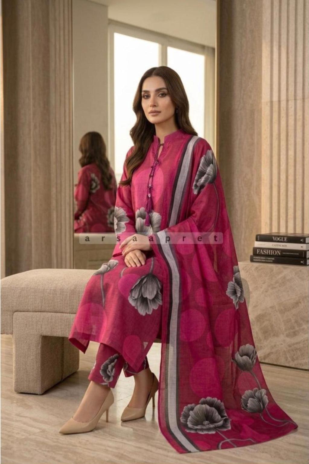 WOMEN'S PRINTED LAWN 3 PCS