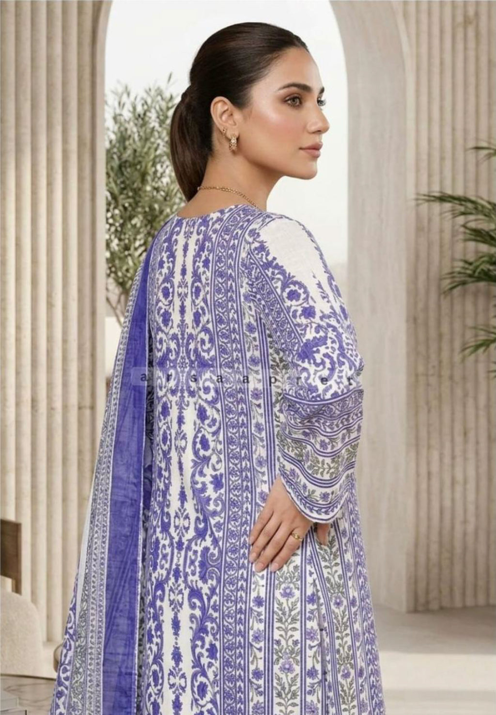 WOMEN'S PRINTED LAWN 3 PCS