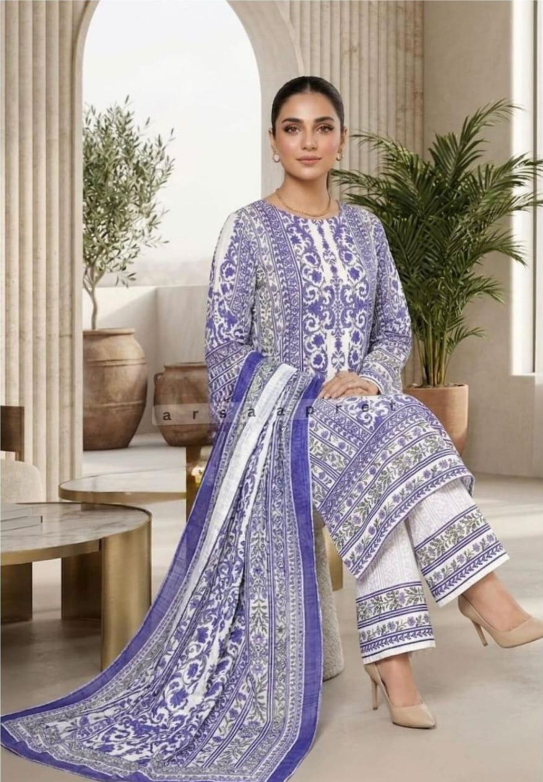 WOMEN'S PRINTED LAWN 3 PCS