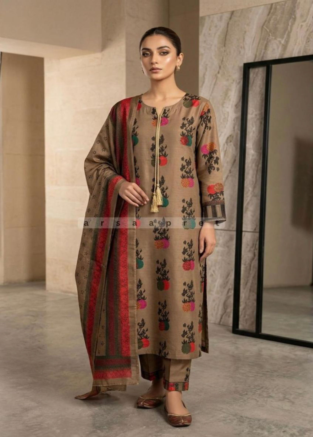 WOMEN'S PRINTED LAWN 3 PCS