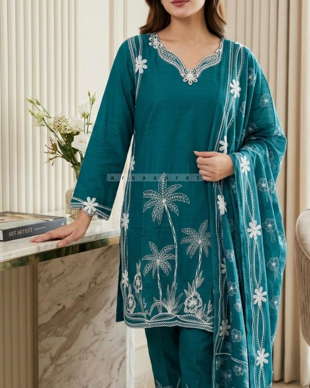 WOMEN'S 3PCS EMBROIDERED LAWN SUIT